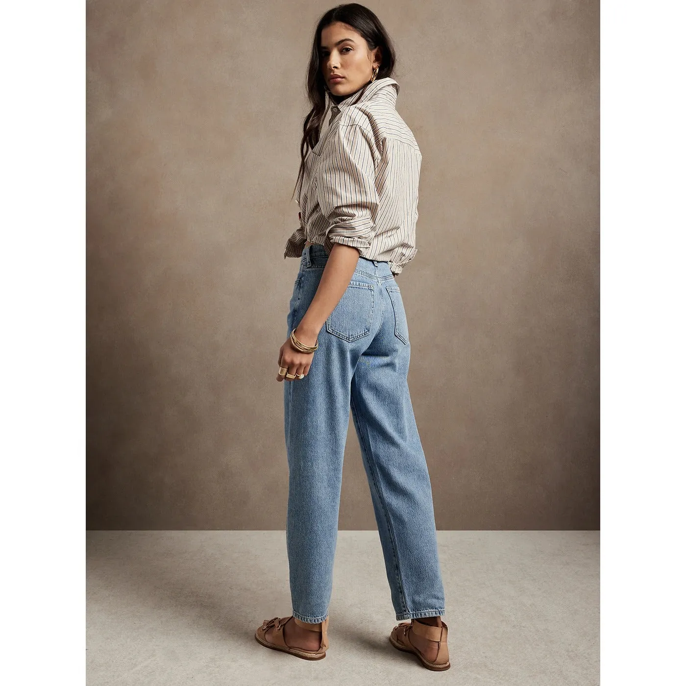 BR High Rise Barrel Jeans