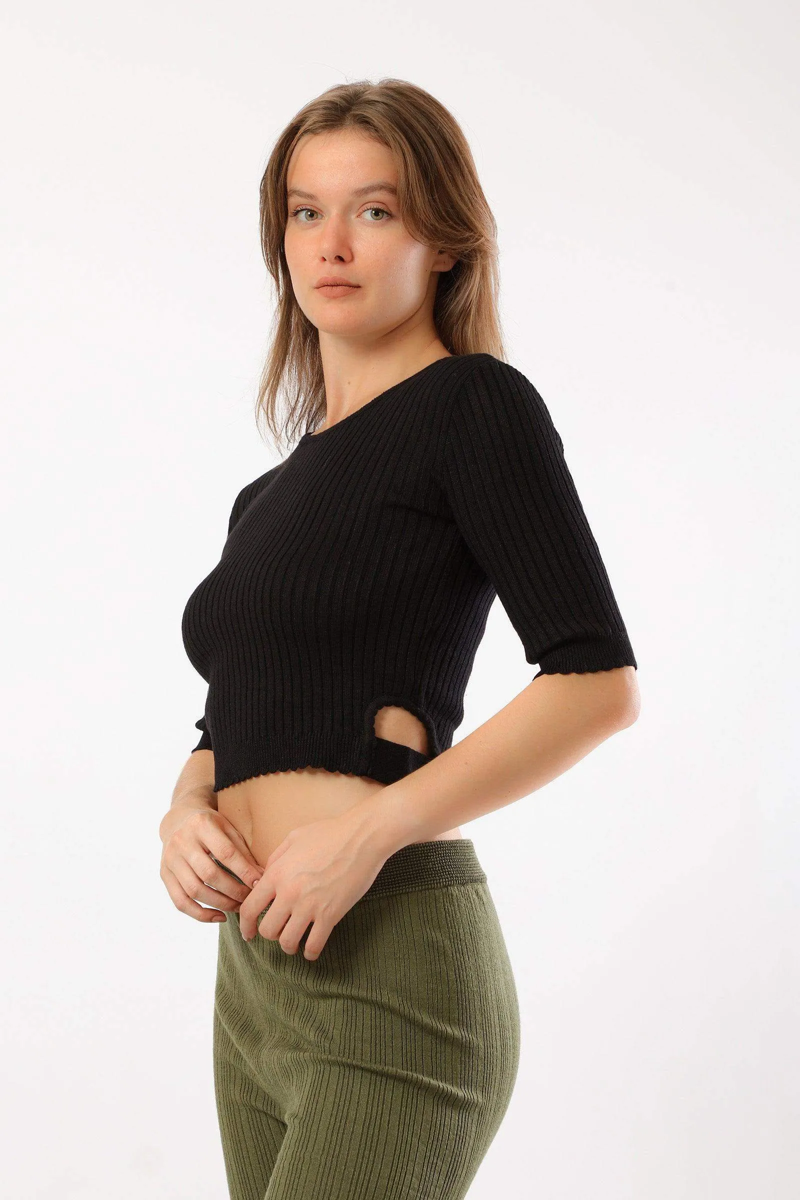 Cropped Ribbed Pullover