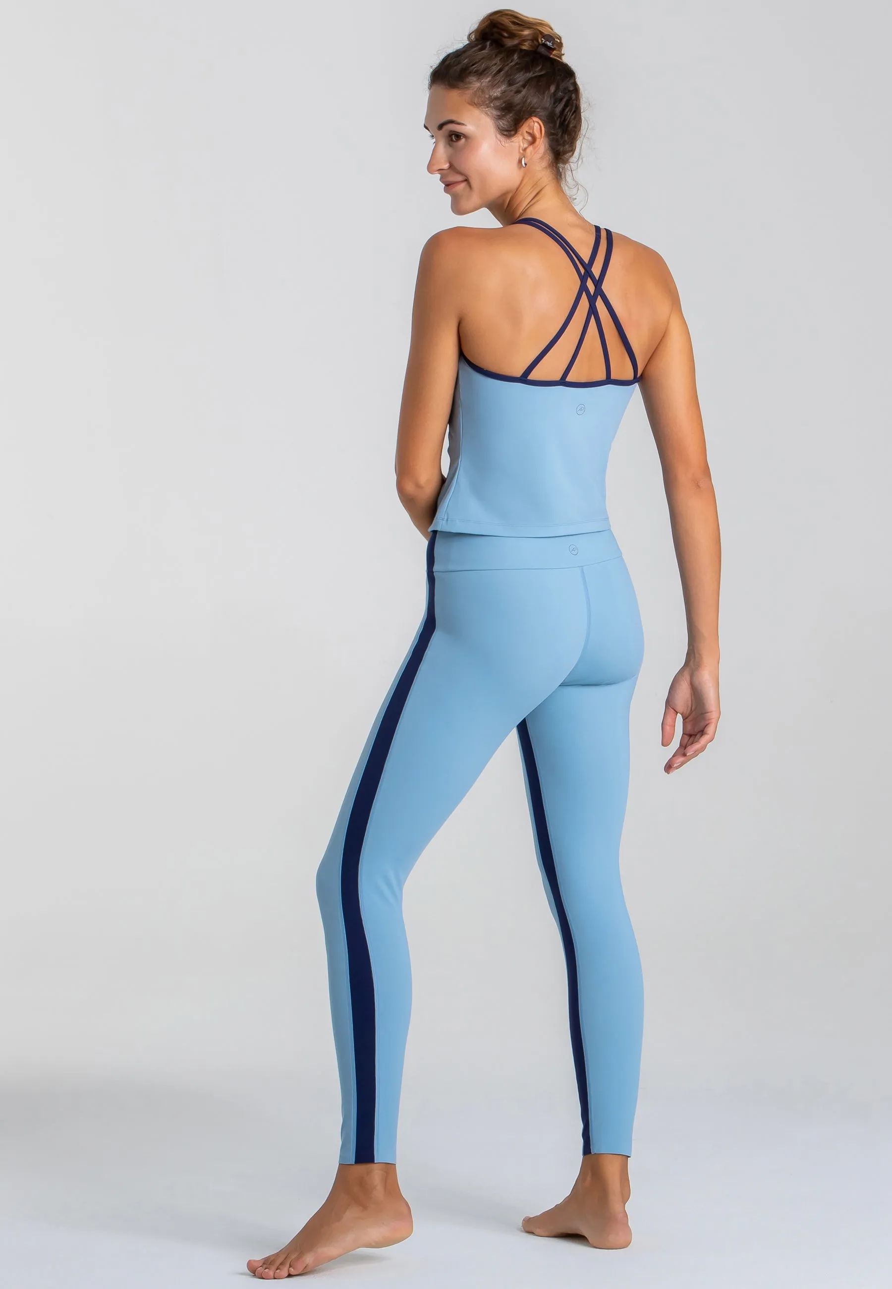 Expression Leggings mit hohem Bund – Dusty Baby Blue