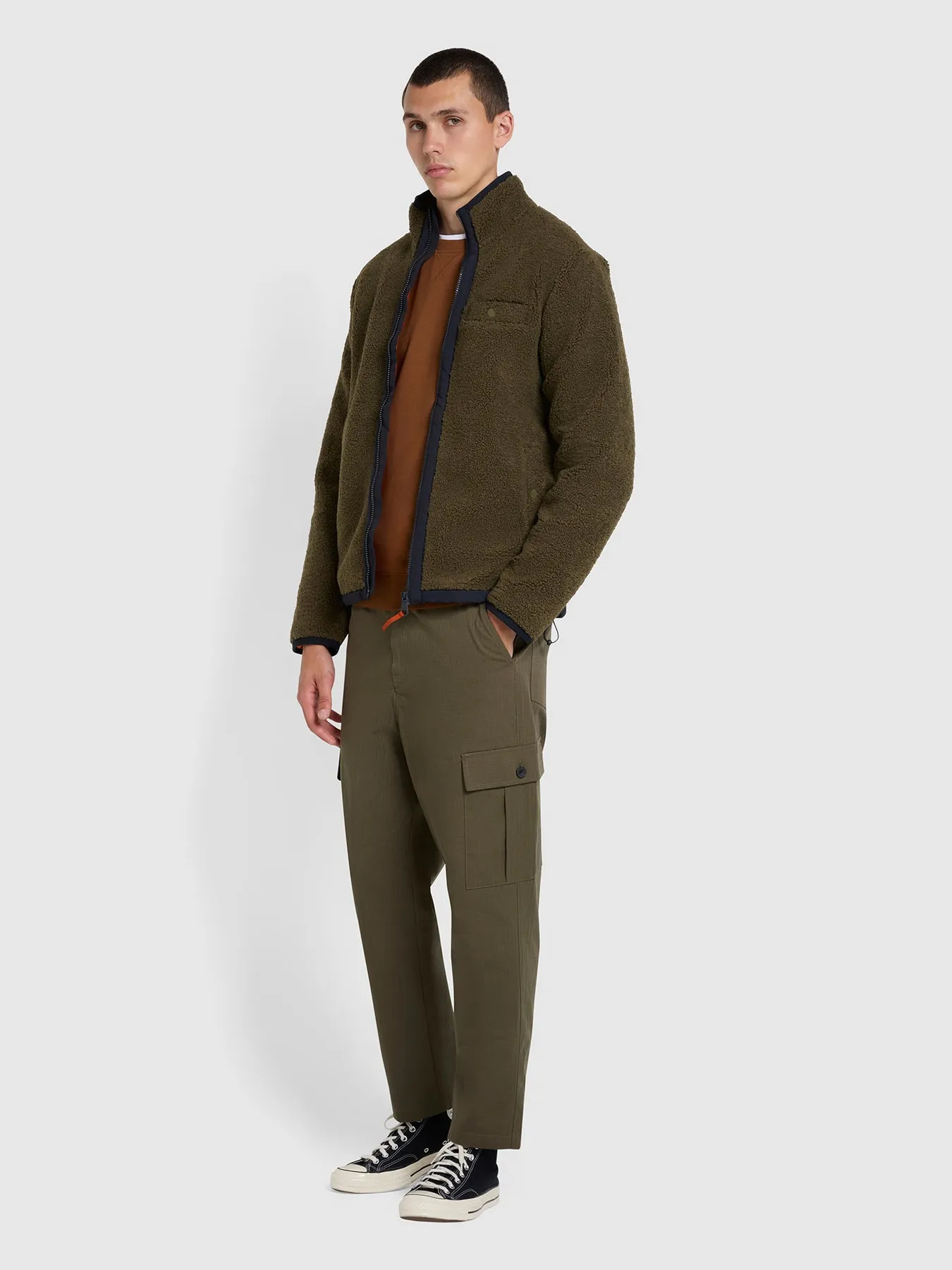 Hawtin Relaxed Tapered Fit Cargo Trousers In Olive Green