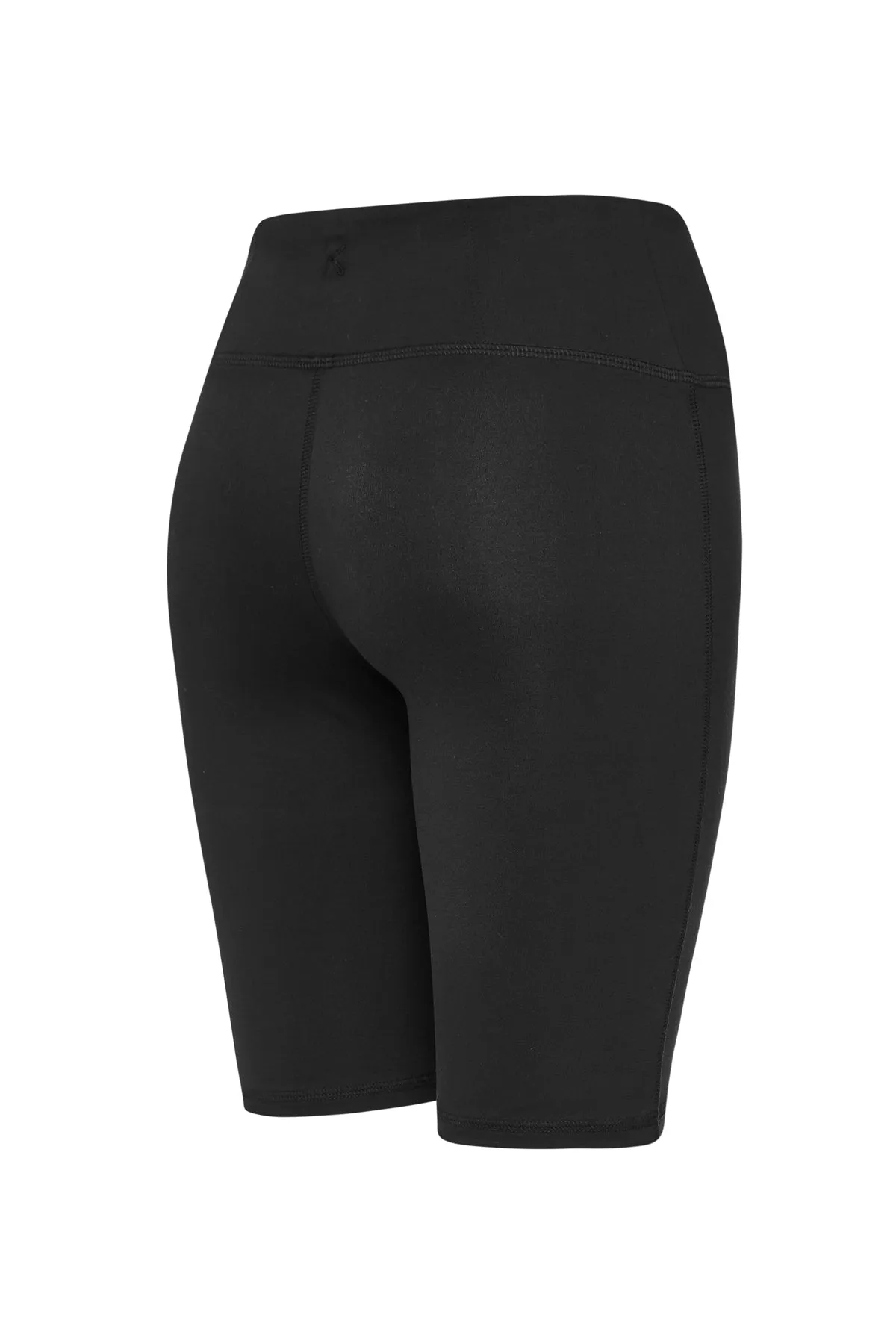 HIGH-WAISTED YOGA SHORTS IN BLACK