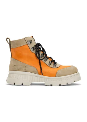 Hiking Boots - Sand / 275 Sunset Orange