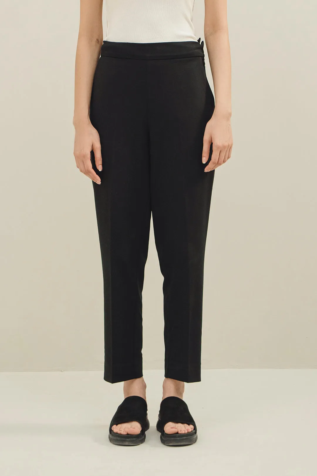 Luluknit Tapered Pants